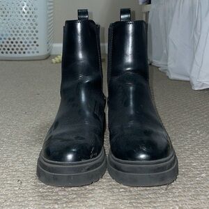 Size 8 Black Ankle Boot